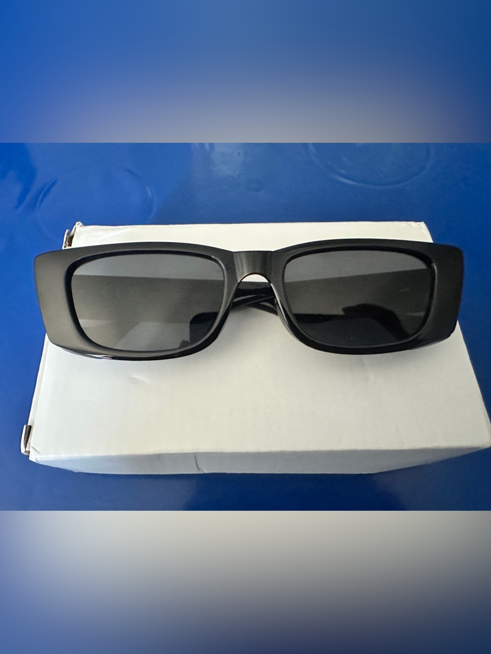Classic Black Men's Sunglasses - Unbranded